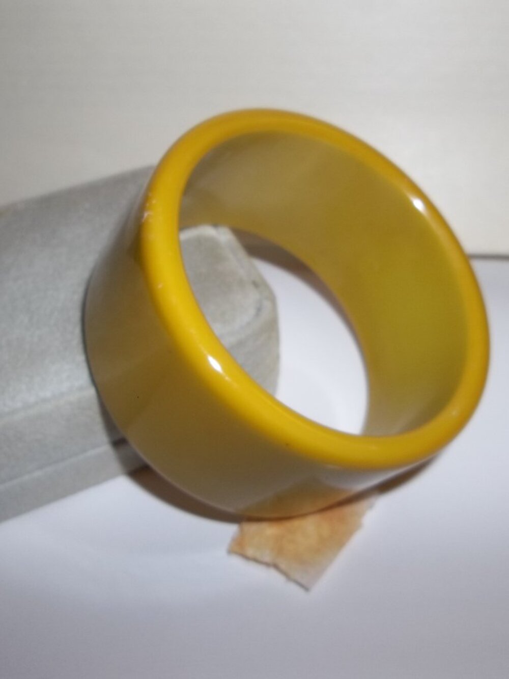 Vintage 40's bakelite Wide Pea Green Bangle Bracelet